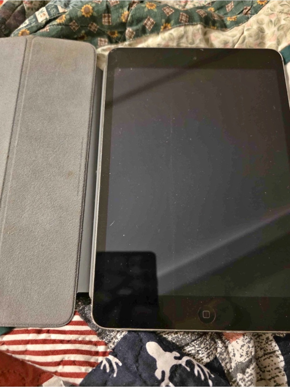 Apple Black Tablet with Gray Folio Case